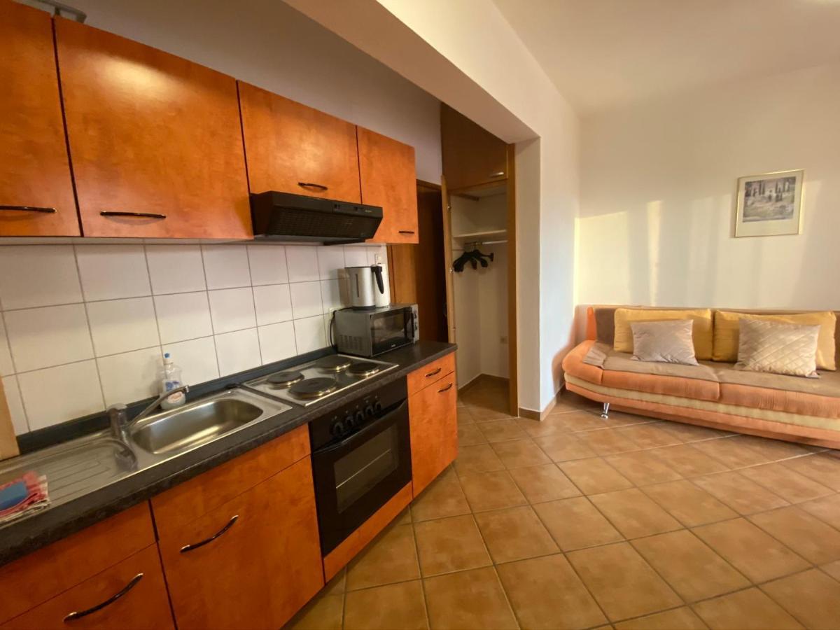 Apartments Grozdana Gradac  Luaran gambar