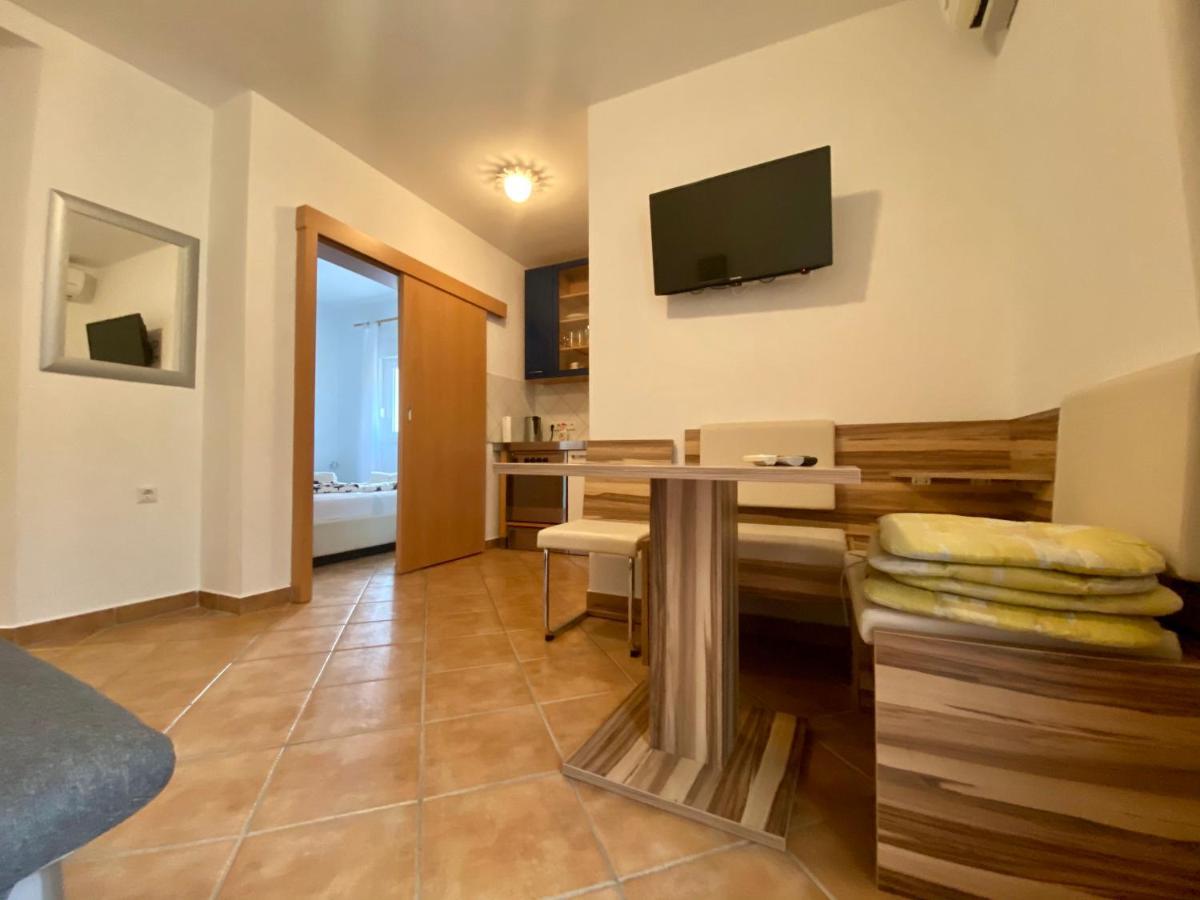 Apartments Grozdana Gradac  Luaran gambar