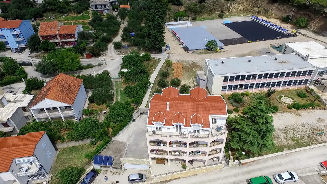 Apartments Grozdana Gradac  Luaran gambar